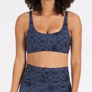 Vuori Sports Bra Yosemite Size Large
